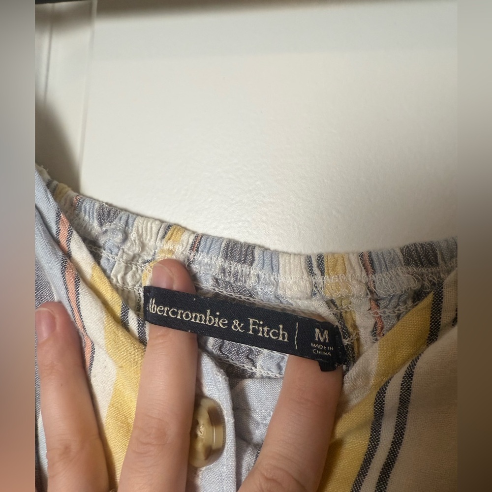 Abercrombie & Finch Linen blend top - Picture 6 of 8